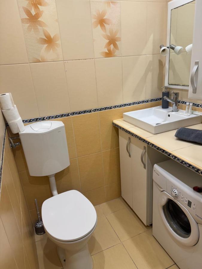 Pera Apartment Budapest Esterno foto