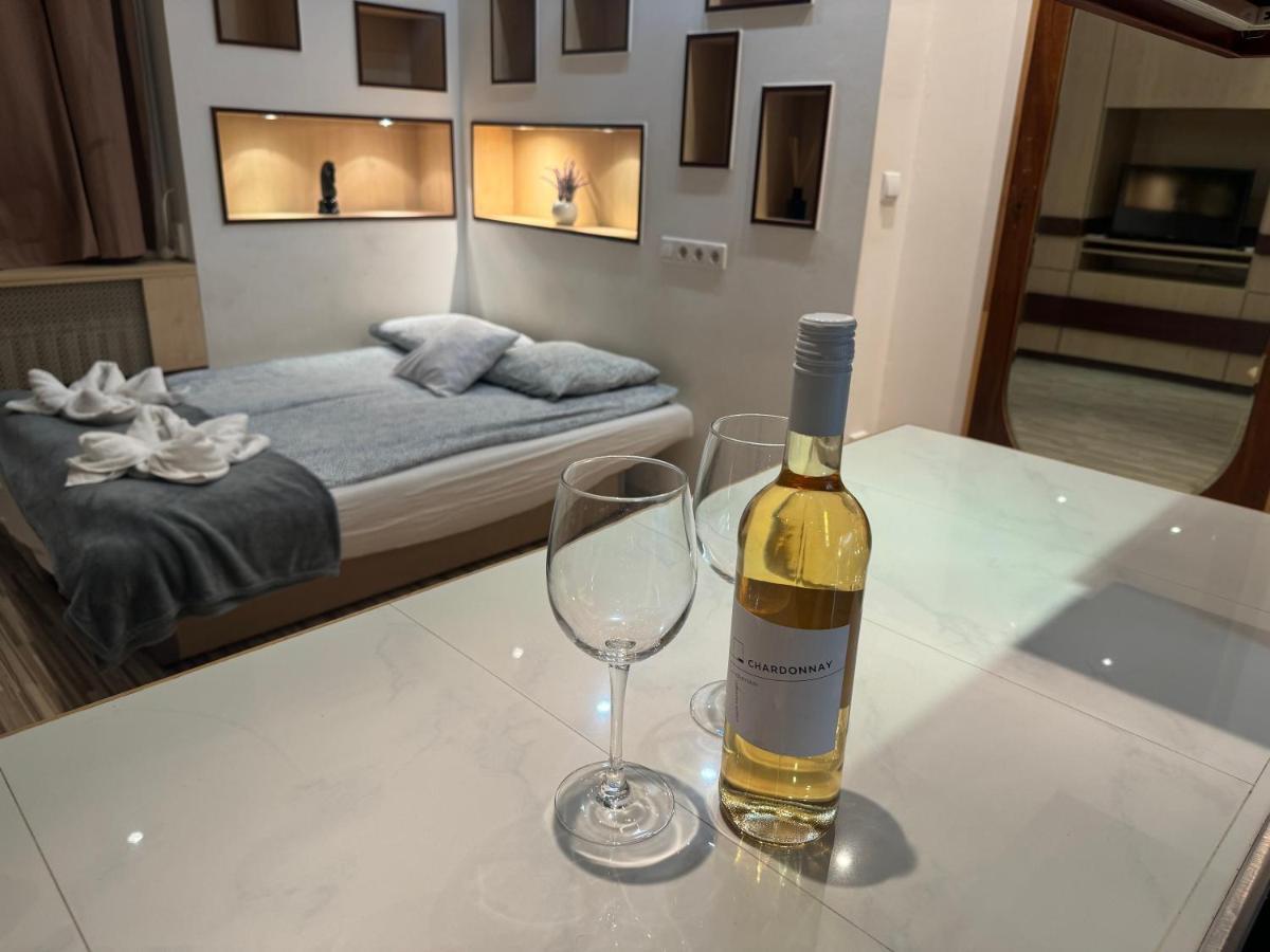 Pera Apartment Budapest Esterno foto